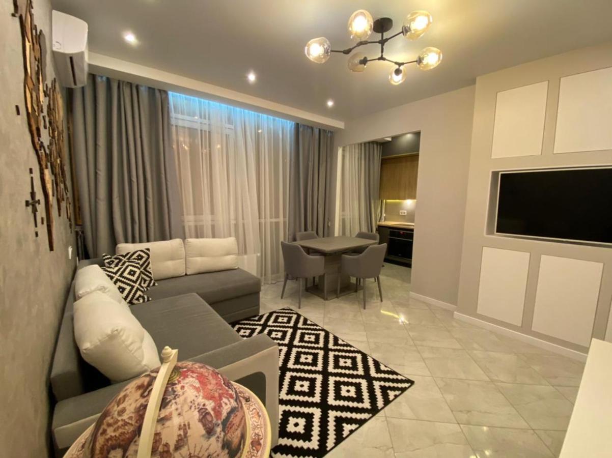 Vip Apartment In Odessa Exterior foto